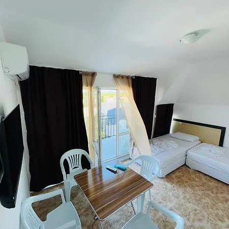 Апартамент Apartments Lozenets *