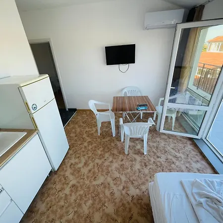 Апартамент Apartments Lozenets Лозенец