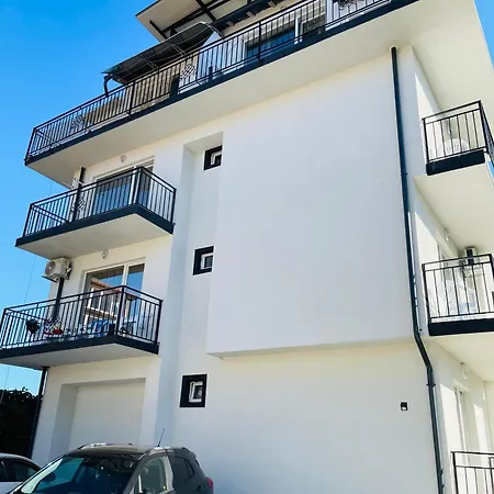 Apartments Lozenets Апартамент *